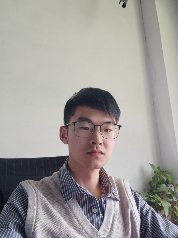 琉璃的第一张照片--石家庄相亲服务中心