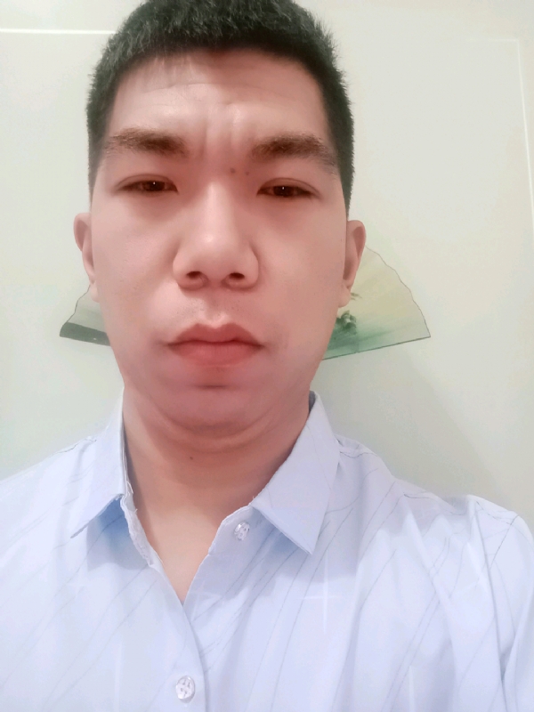 逍遥哥的第一张照片--石家庄相亲服务中心