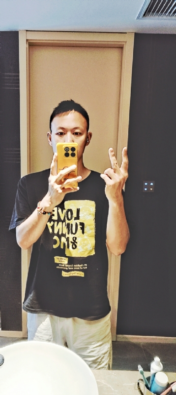 涵涵在的第一张照片--石家庄相亲服务中心