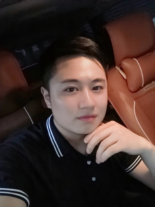 生活再继续的第一张照片--石家庄相亲服务中心