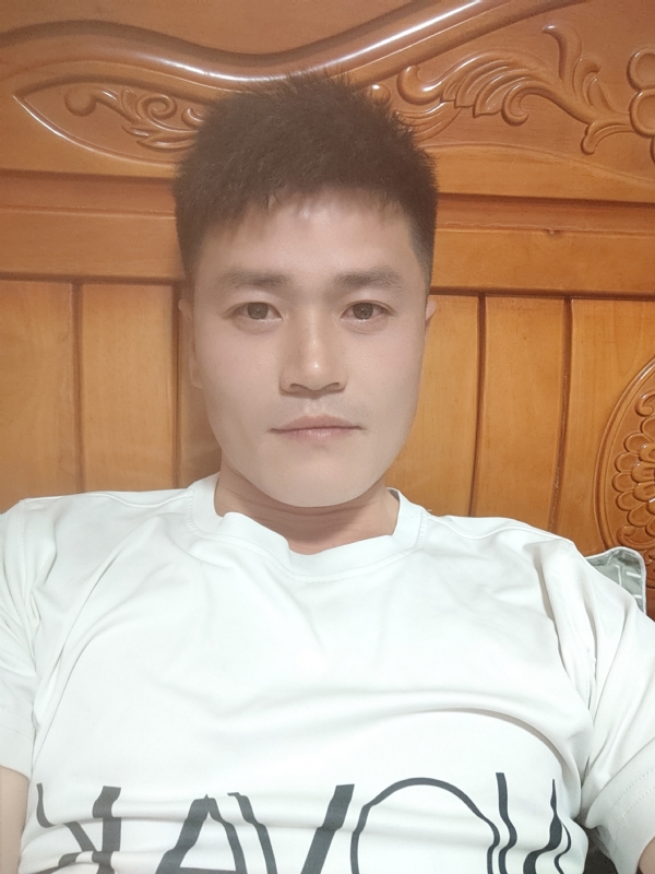 网球罗的第三张照片--石家庄相亲服务中心