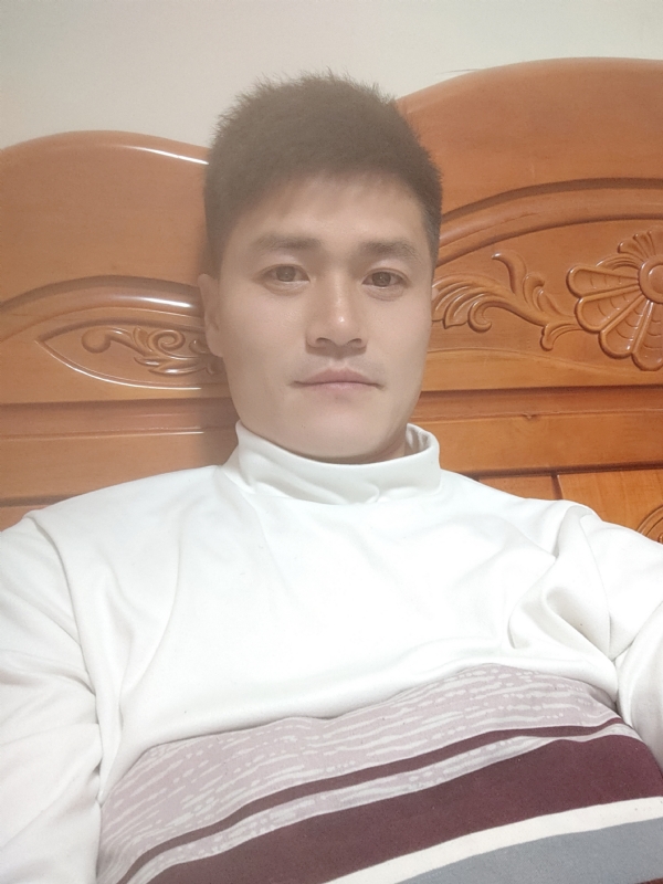 网球罗的第四张照片--石家庄相亲服务中心