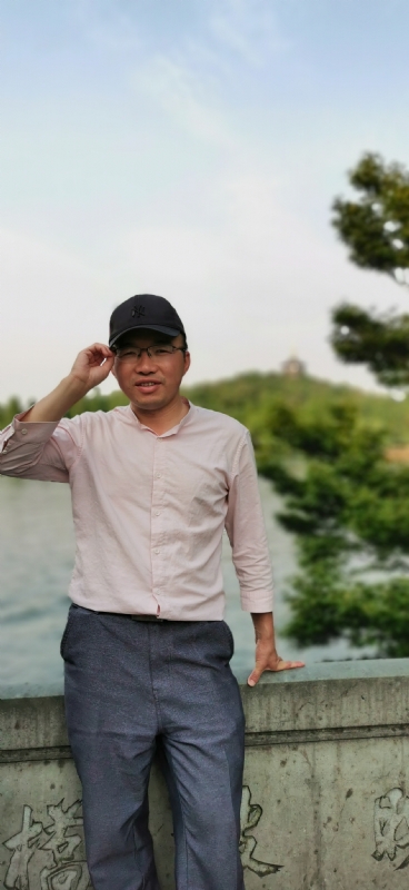 大叔有点忙的第三张照片--石家庄相亲服务中心