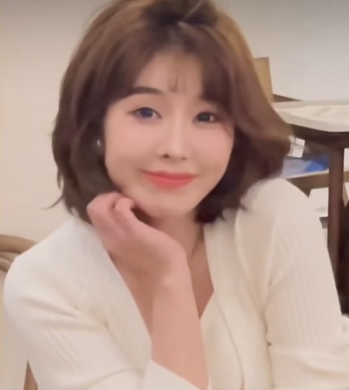 張雨晴的第一张照片--石家庄相亲服务中心