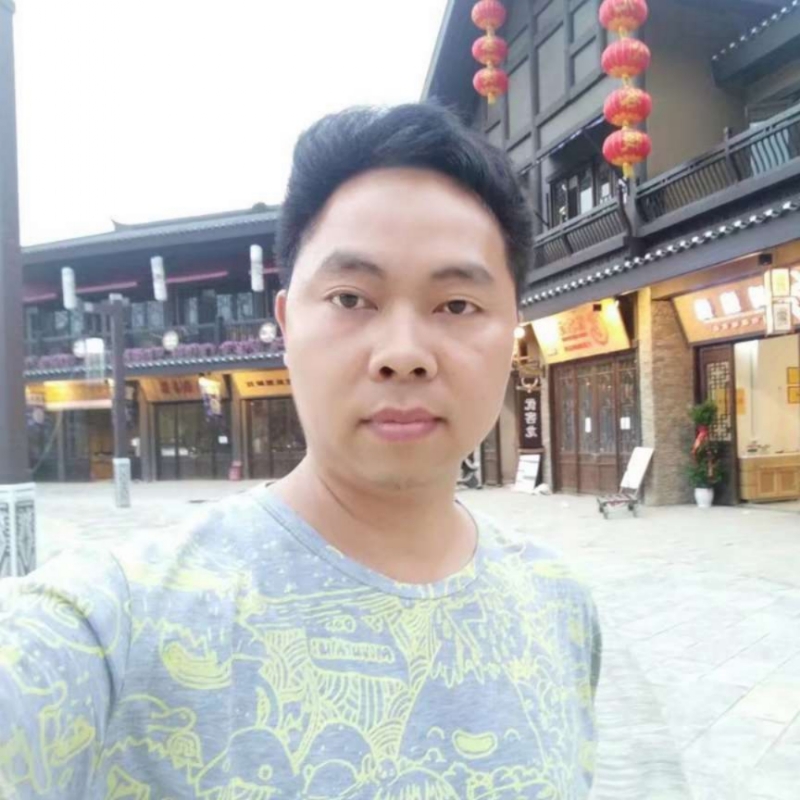 迟来的爱的第一张照片--石家庄相亲服务中心