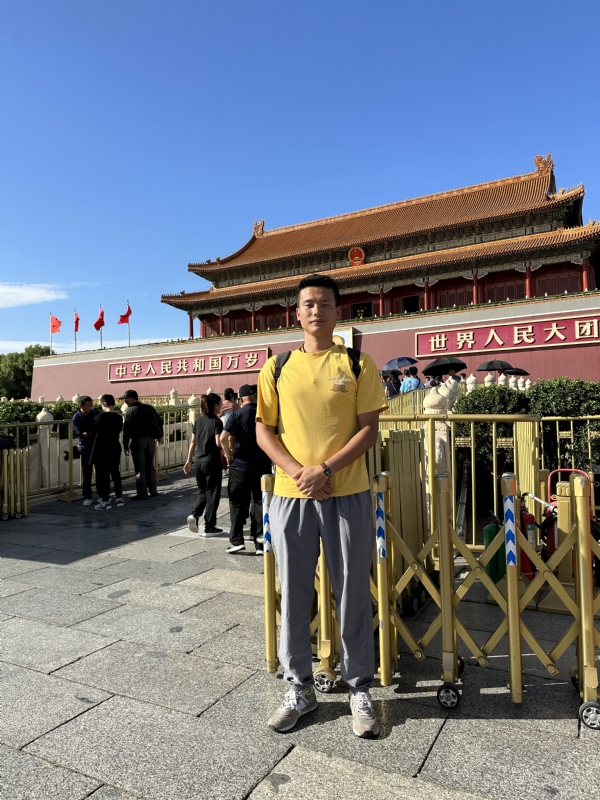 莫过于的第一张照片--石家庄相亲服务中心