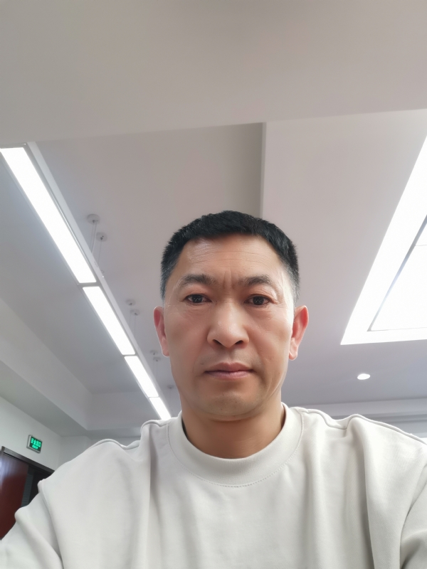 知足常乐的第一张照片--石家庄相亲服务中心