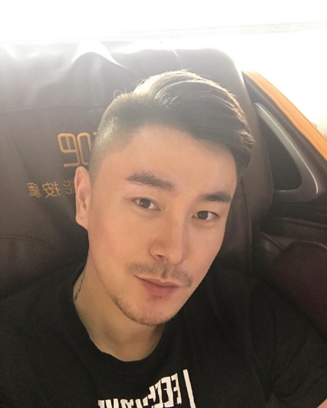 郑Sir的第二张照片--石家庄相亲服务中心