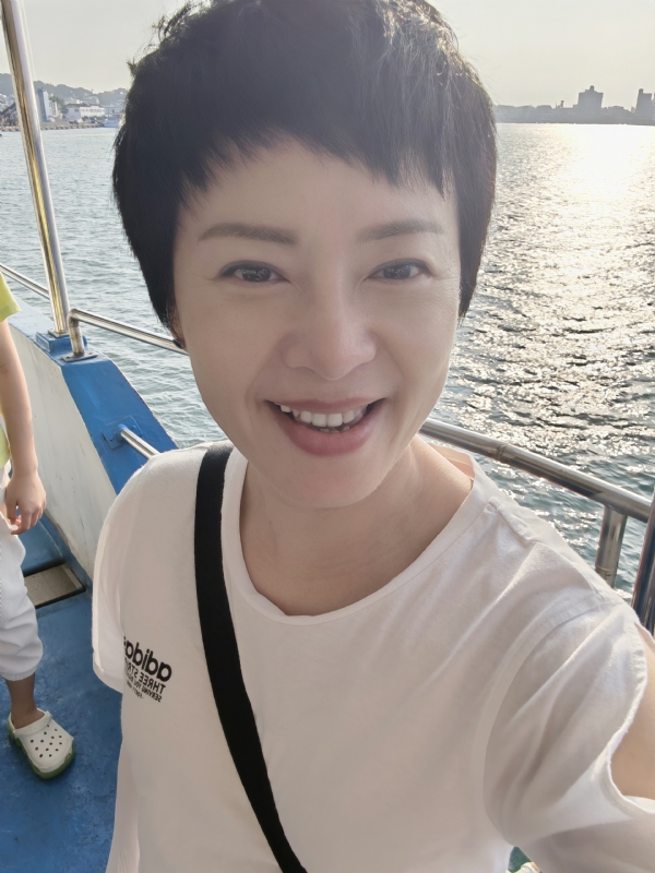 Tina的第一张照片--石家庄相亲服务中心