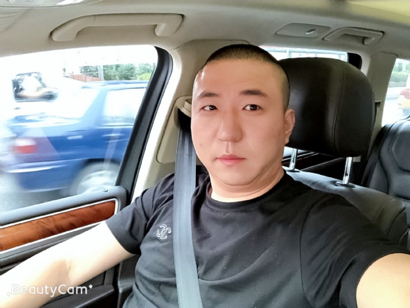 路人甲的第一张照片--石家庄相亲服务中心