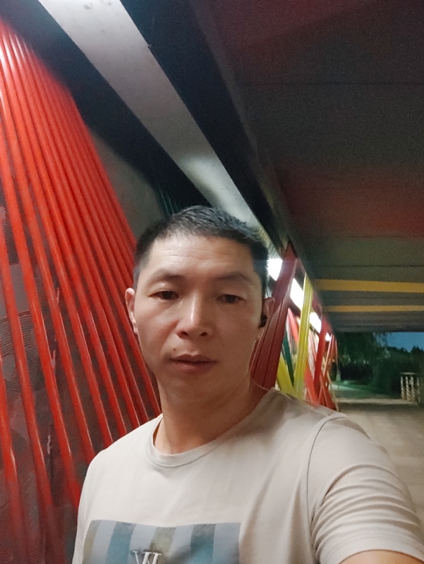 夜猫的第一张照片--石家庄相亲服务中心