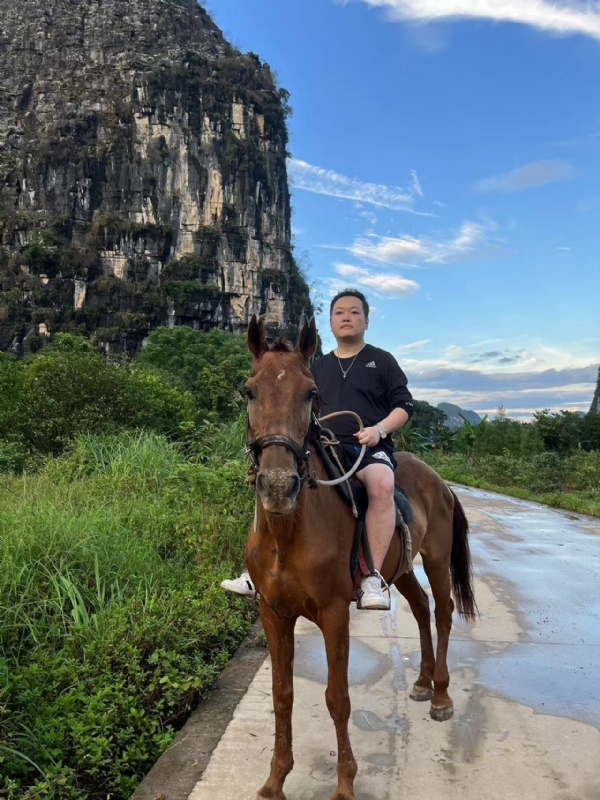 千度D雄的第六张照片--石家庄相亲服务中心