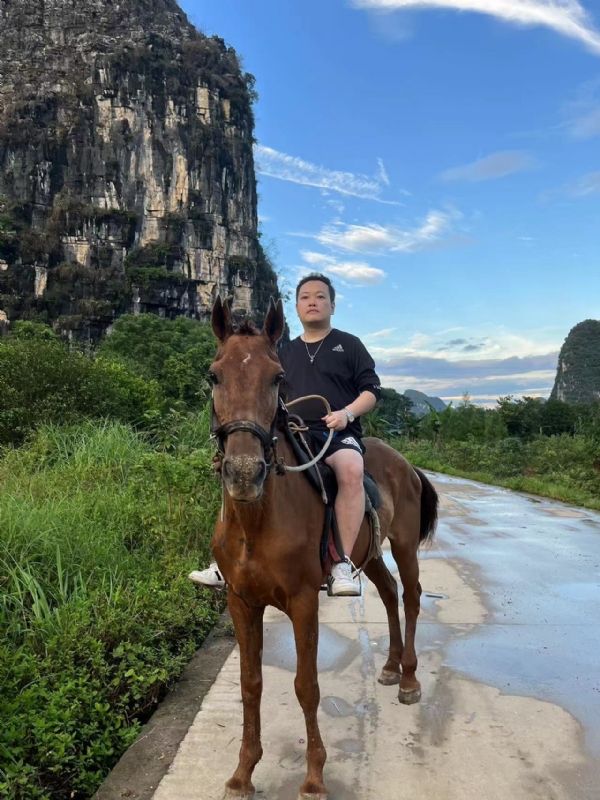 千度D雄的第七张照片--石家庄相亲服务中心