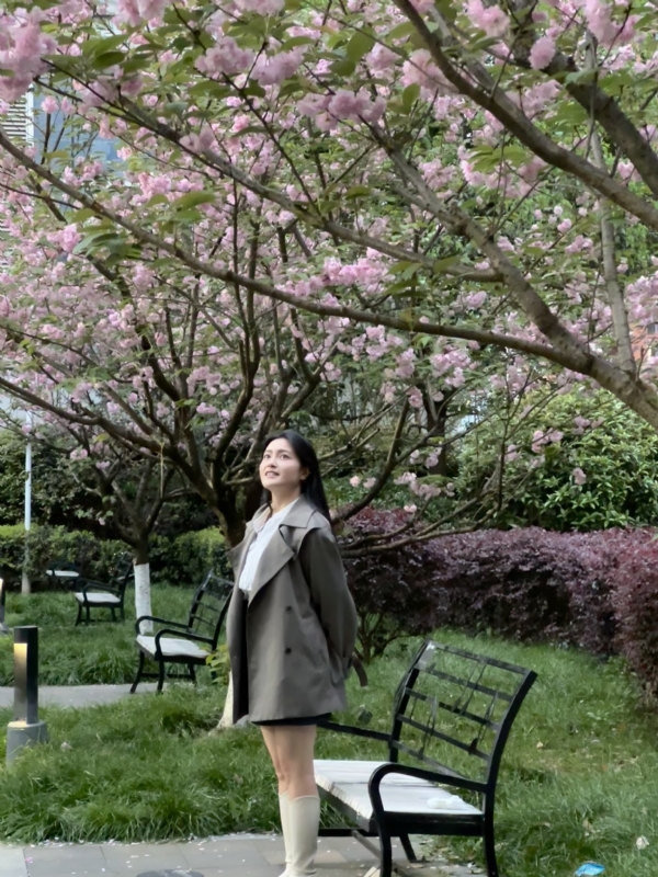 方方方的第二张照片--石家庄相亲服务中心