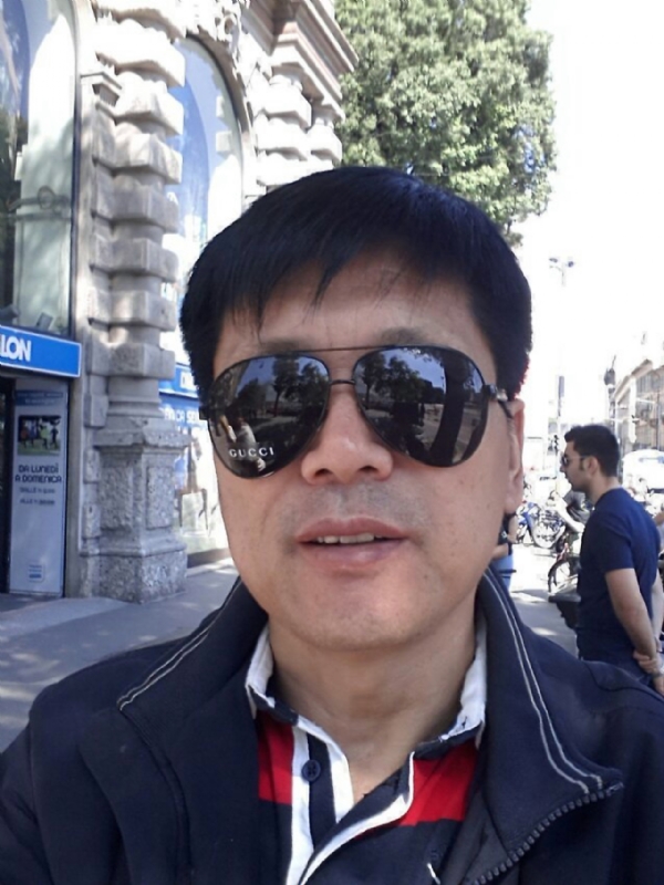 春风的第一张照片--石家庄相亲服务中心