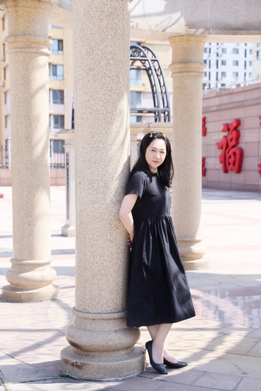 王红的第一张照片--石家庄相亲服务中心