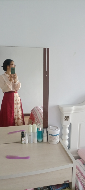 伊落梅雪笺的第一张照片--石家庄相亲服务中心