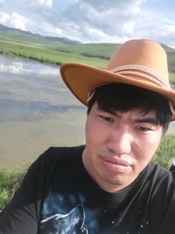 LOVE的誓言的第二张照片--石家庄相亲服务中心