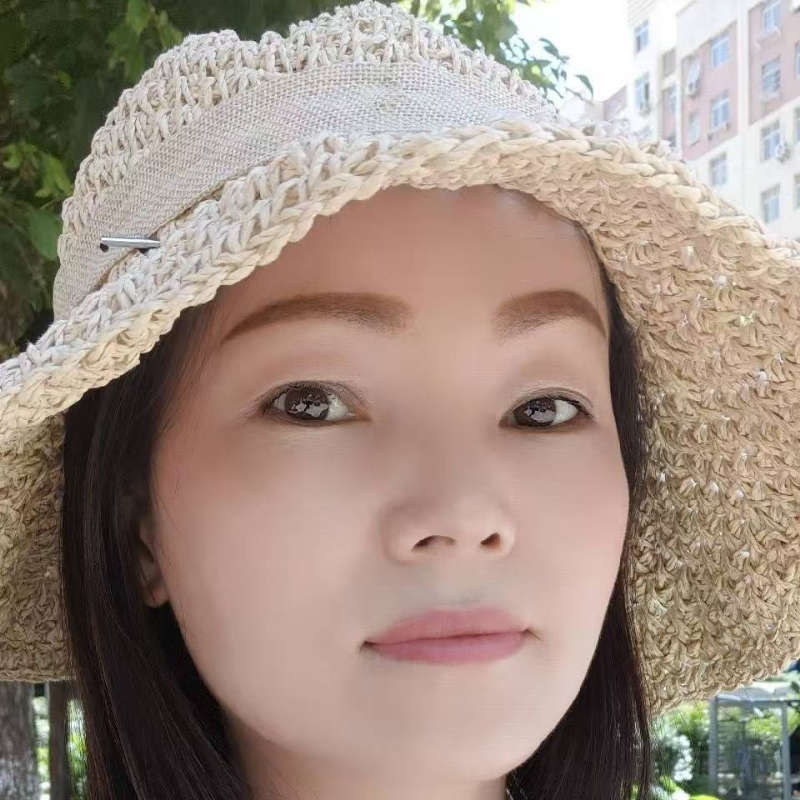 蓝妮的第二张照片--石家庄相亲服务中心