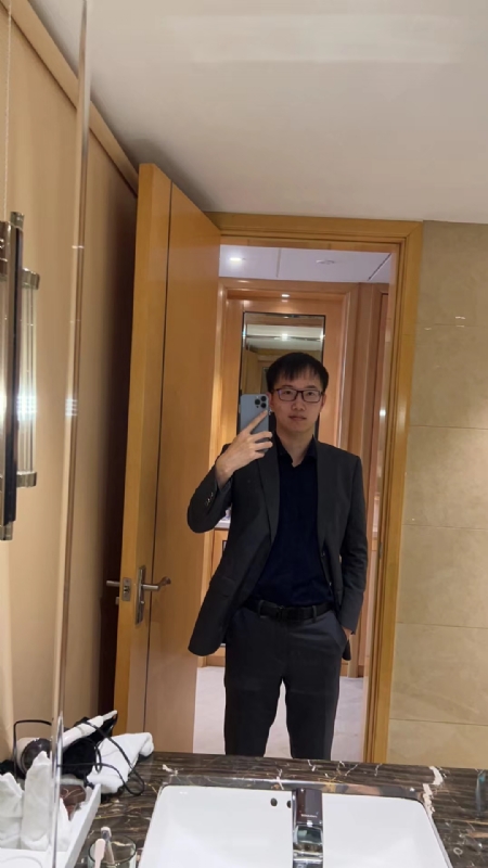 熊先生的第一张照片--石家庄相亲服务中心