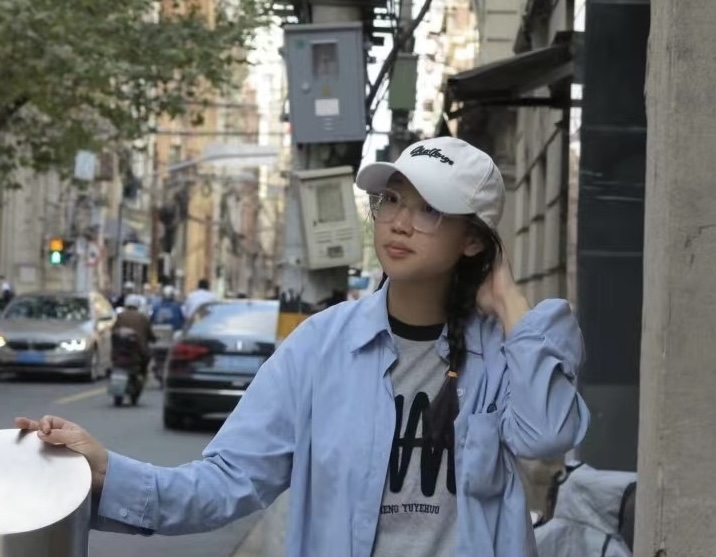 XIAOZOU的第二张照片--石家庄相亲服务中心