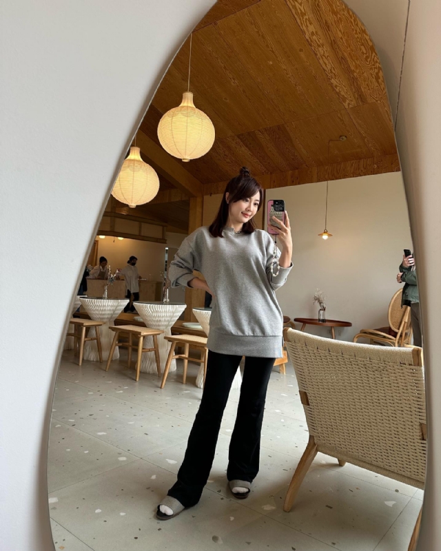 蓝色天空的第二张照片--石家庄相亲服务中心