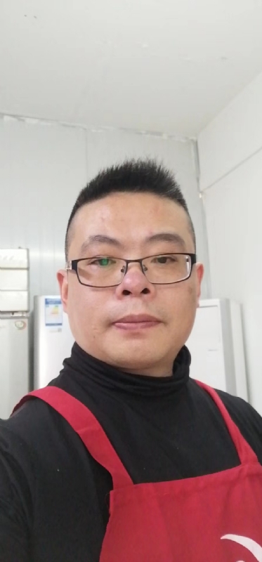 努力奋斗的第一张照片--石家庄相亲服务中心