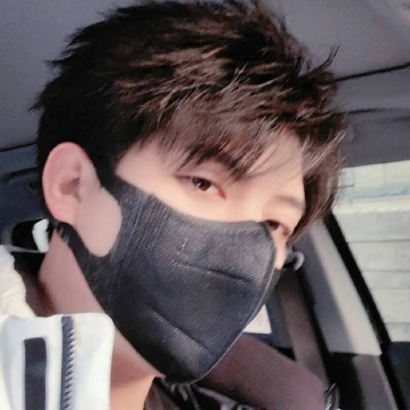 ikun的第一张照片--石家庄相亲服务中心