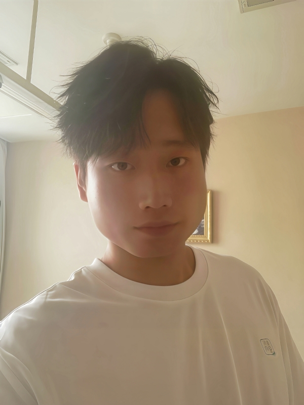 阿彤的第一张照片--石家庄相亲服务中心