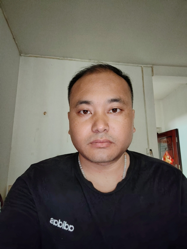 小蒋的第一张照片--石家庄相亲服务中心