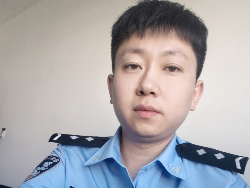 峻仔的第一张照片--石家庄相亲服务中心