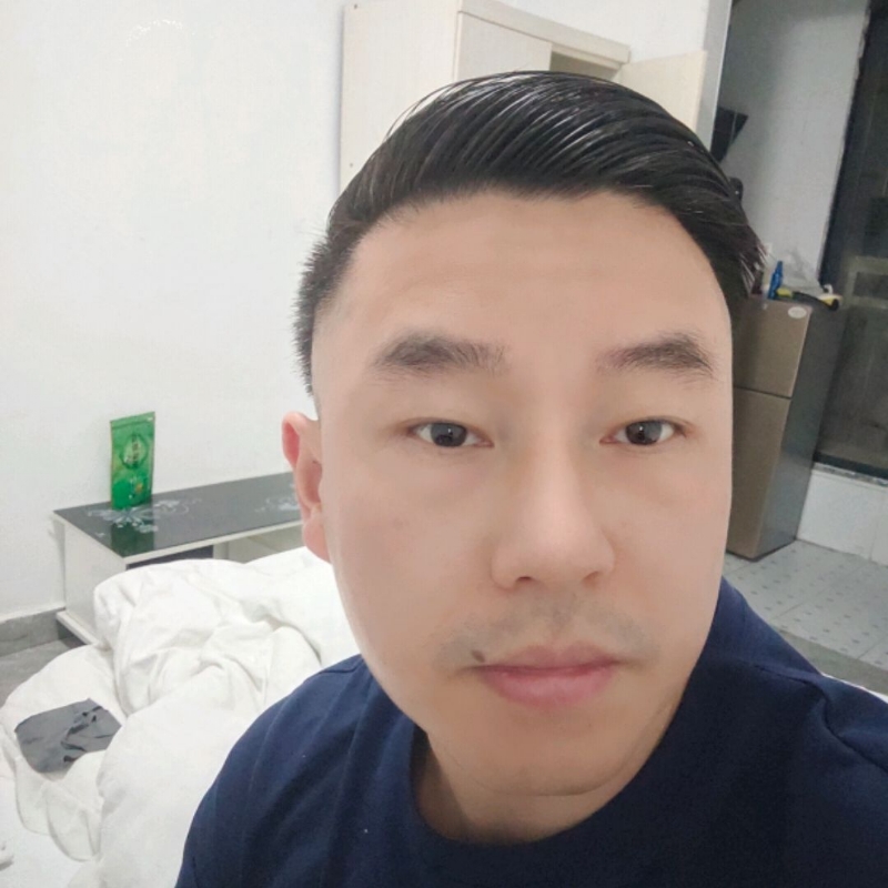 Poluk秦的第一张照片--石家庄相亲服务中心