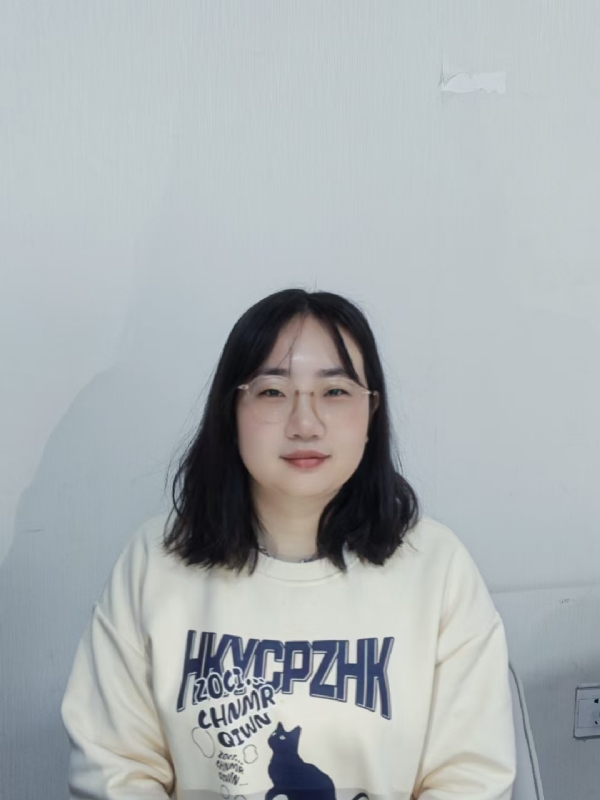 雪舞的第一张照片--石家庄相亲服务中心