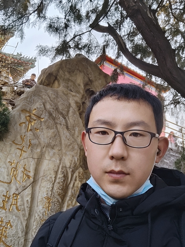 小徐要努力的第一张照片--石家庄相亲服务中心