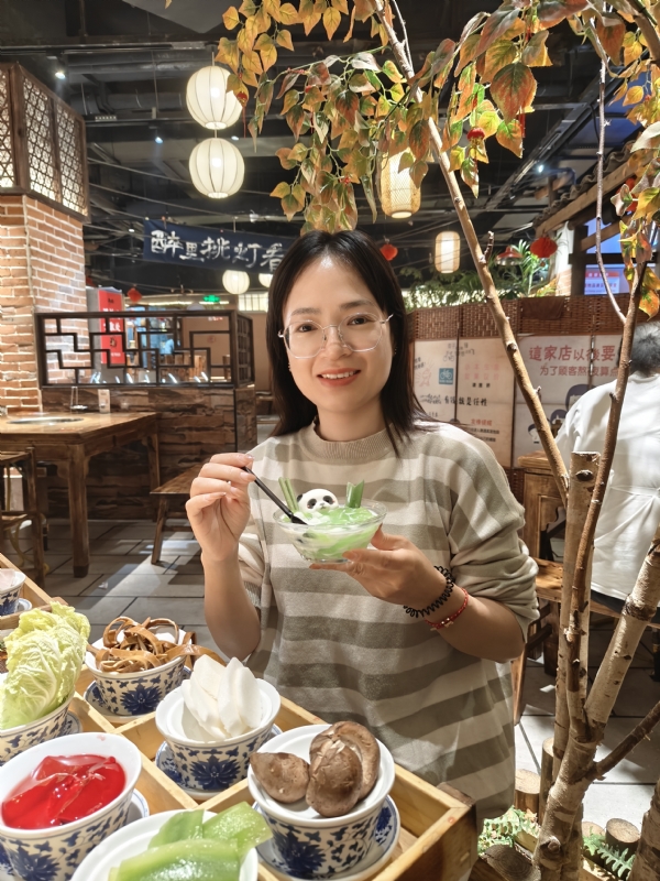 初秋的第二张照片--石家庄相亲服务中心