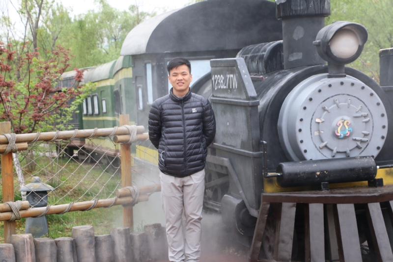 晴天的第二张照片--石家庄相亲服务中心