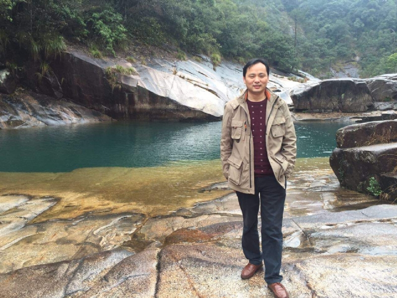 龙行天下的第一张照片--石家庄相亲服务中心