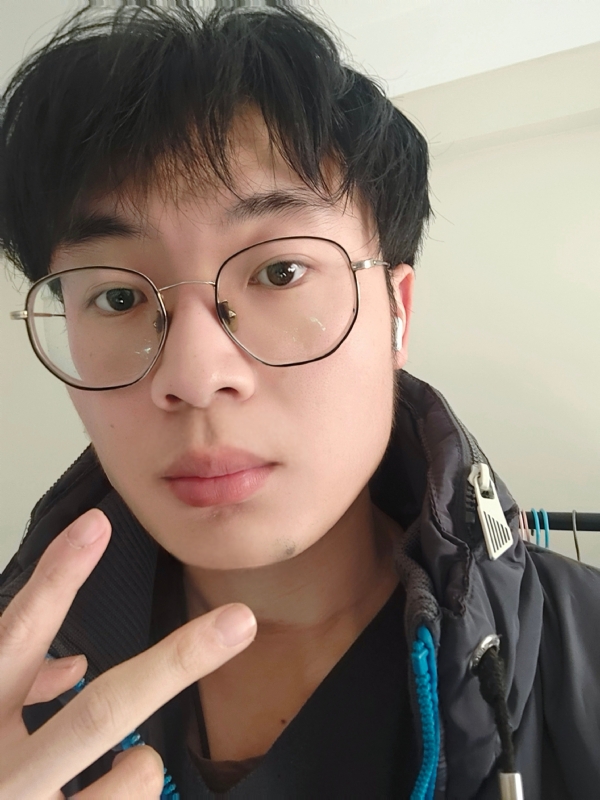 俊哒哒哒的第一张照片--石家庄相亲服务中心