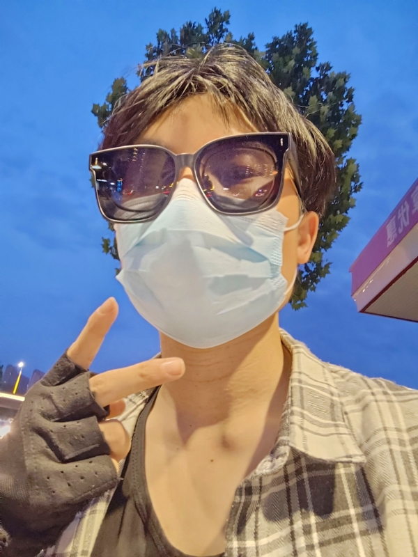 俊哒哒哒的第二张照片--石家庄相亲服务中心