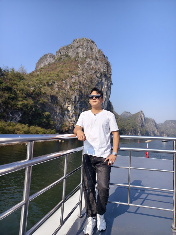 墨痕的第二张照片--石家庄相亲服务中心