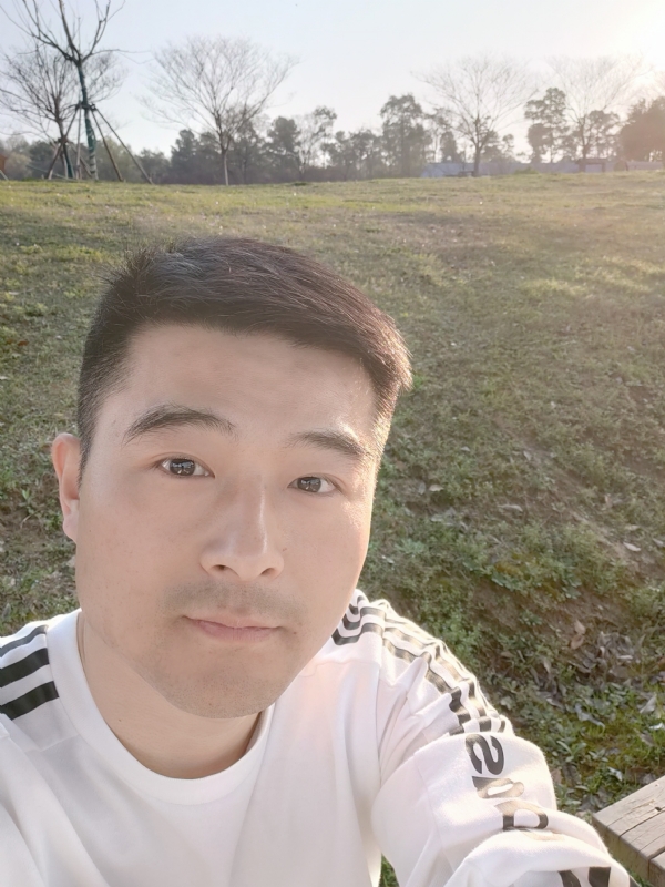 一凡的第一张照片--石家庄相亲服务中心