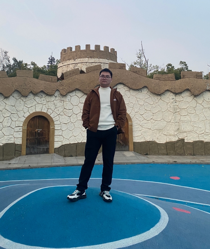 秦长风的第一张照片--石家庄相亲服务中心