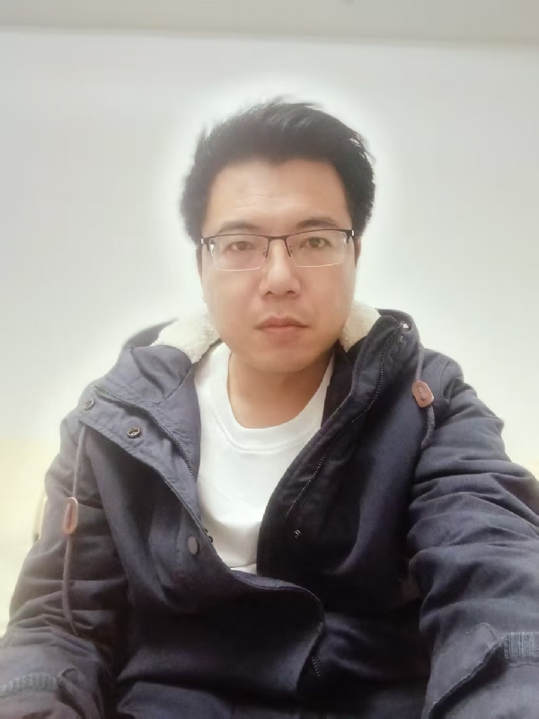 大哥哥的第一张照片--石家庄相亲服务中心