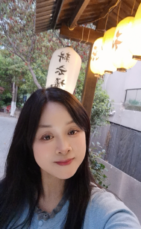 伊伊的第一张照片--石家庄相亲服务中心