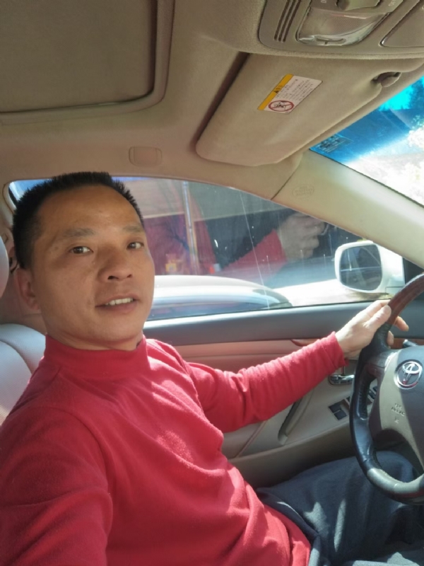 真诚征婚的第三张照片--石家庄相亲服务中心