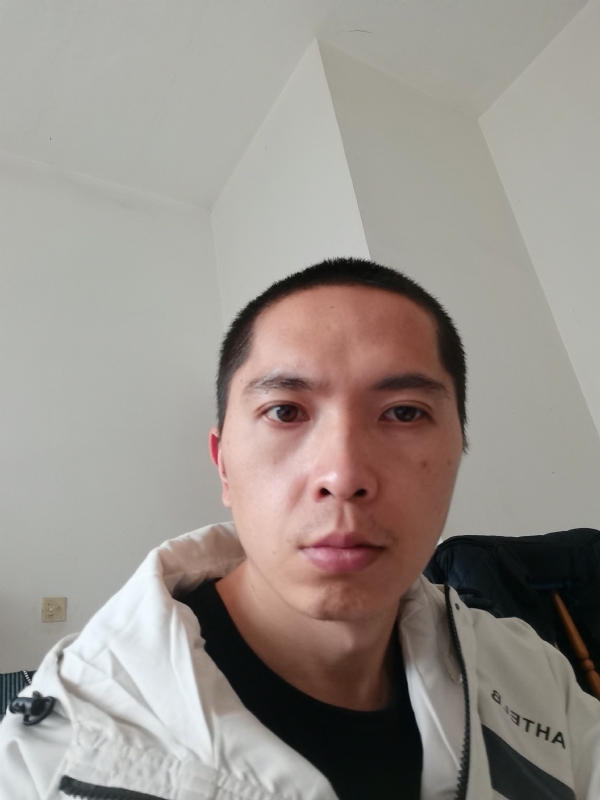 至诚的第一张照片--石家庄相亲服务中心