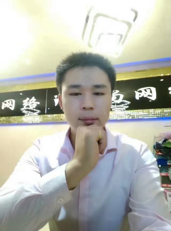 沉默寡言的第一张照片--石家庄相亲服务中心