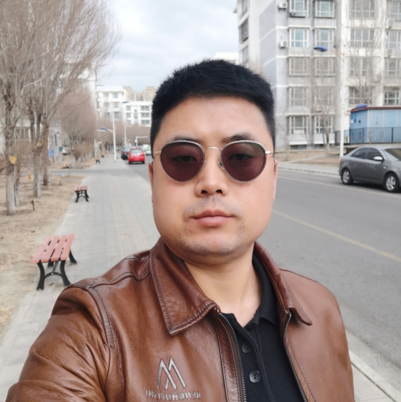 月下听风的第一张照片--石家庄相亲服务中心