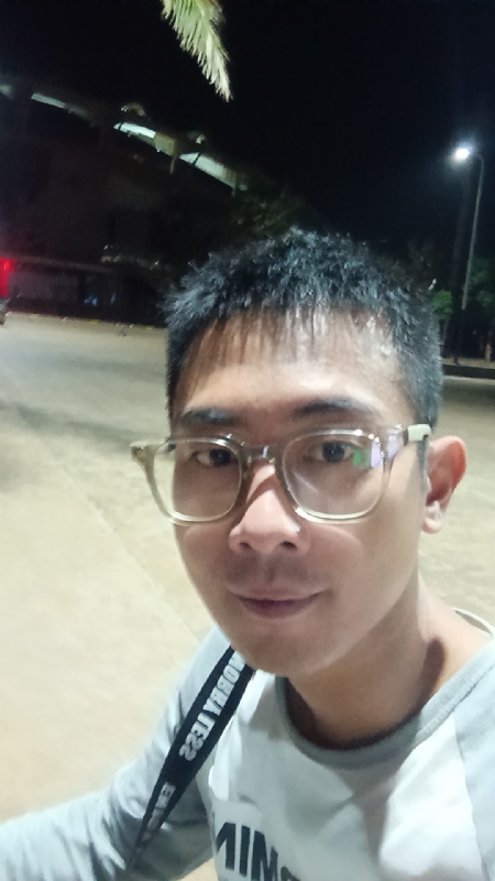 龙龙的第一张照片--石家庄相亲服务中心