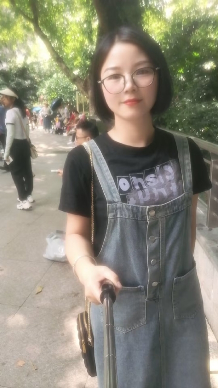 如燕的第一张照片--石家庄相亲服务中心